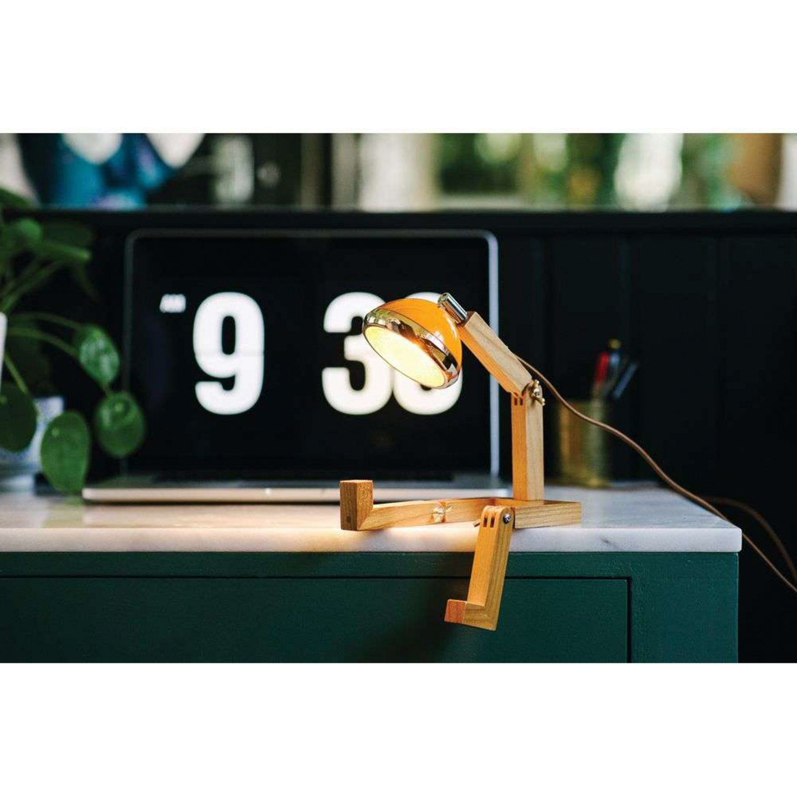 Mr. Wattson Table Lamp Mini Ash/Flash Red - Piffany Copenhagen