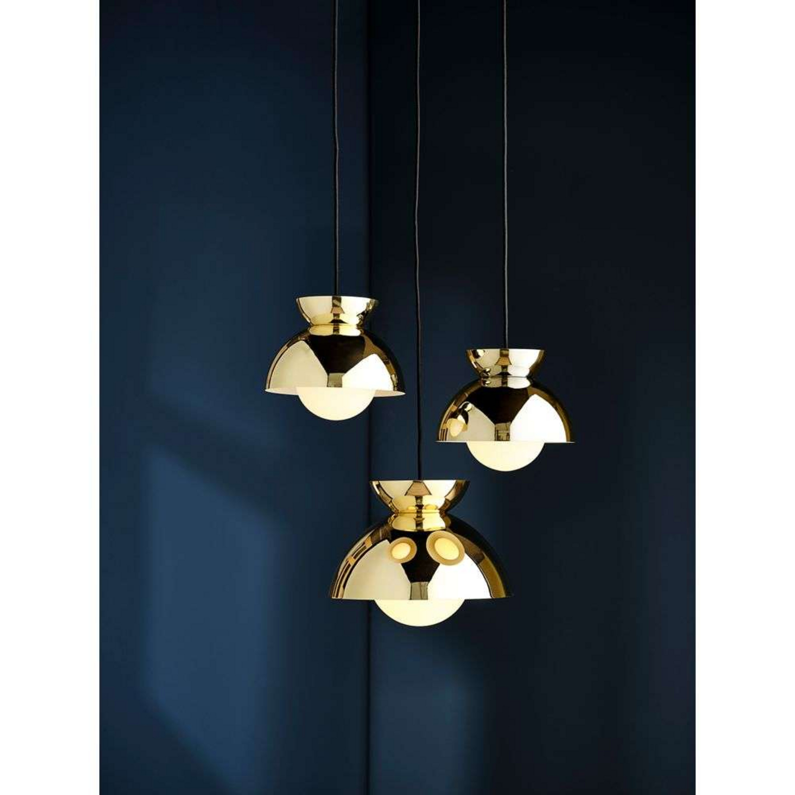 Butterfly Suspension Ø21 Brass - Frandsen