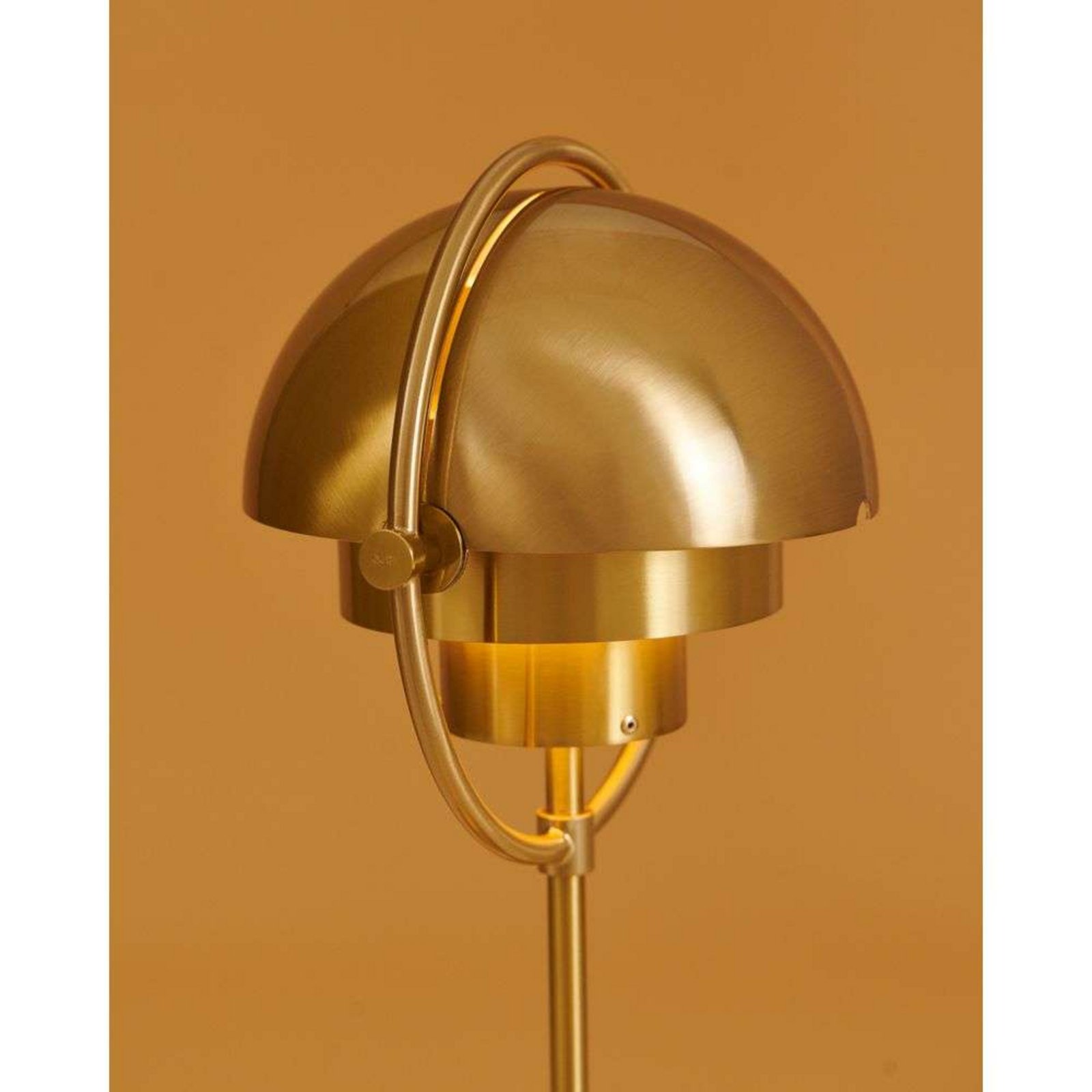 Multi-Lite Portable Tafellamp Brass/Brass - GUBI