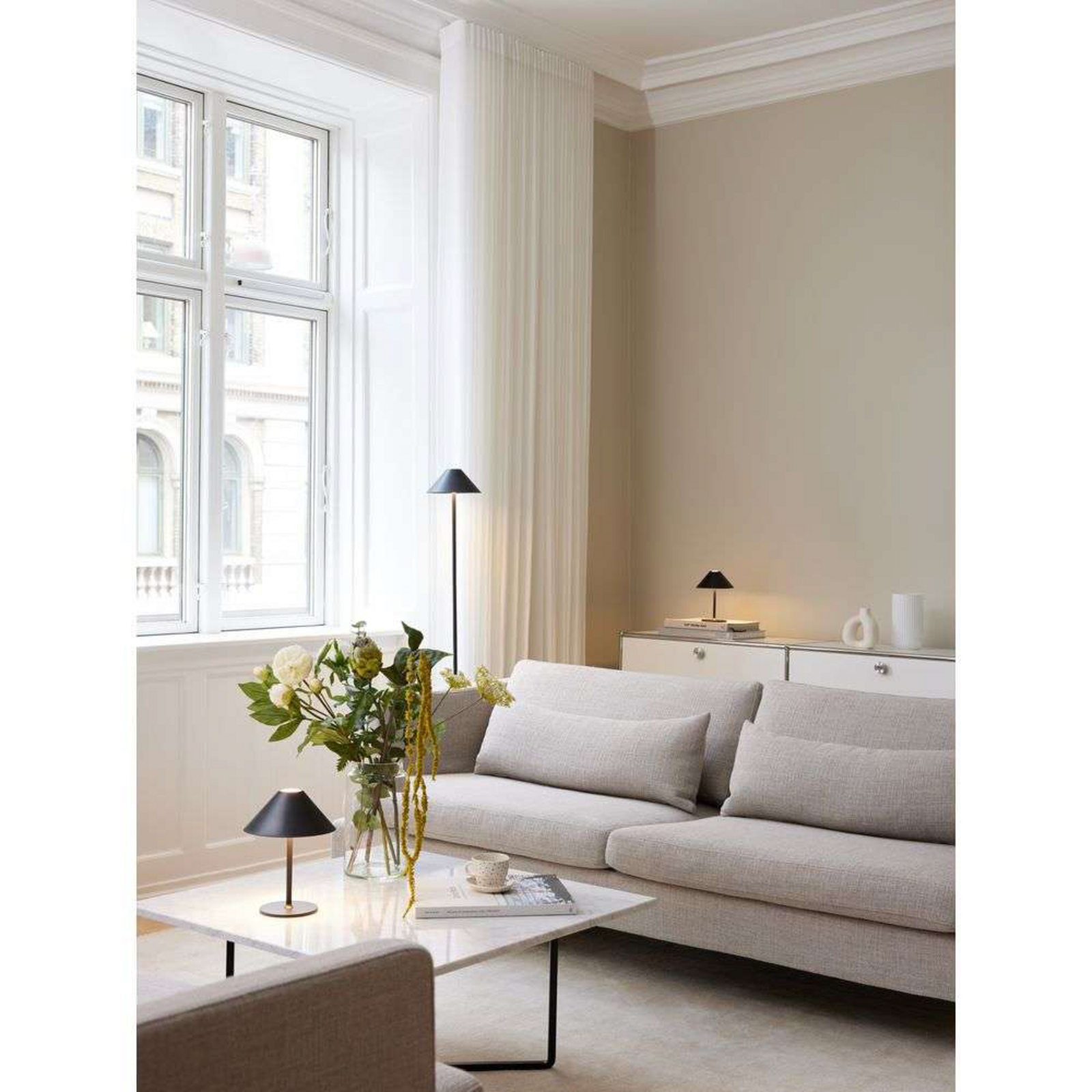 Hygge Portable Lampa Stołowa Rose - Halo Design