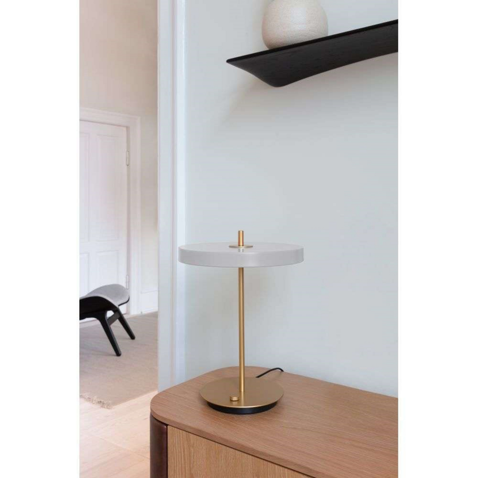 Asteria Stolna Lampa Nuance Mist - UMAGE