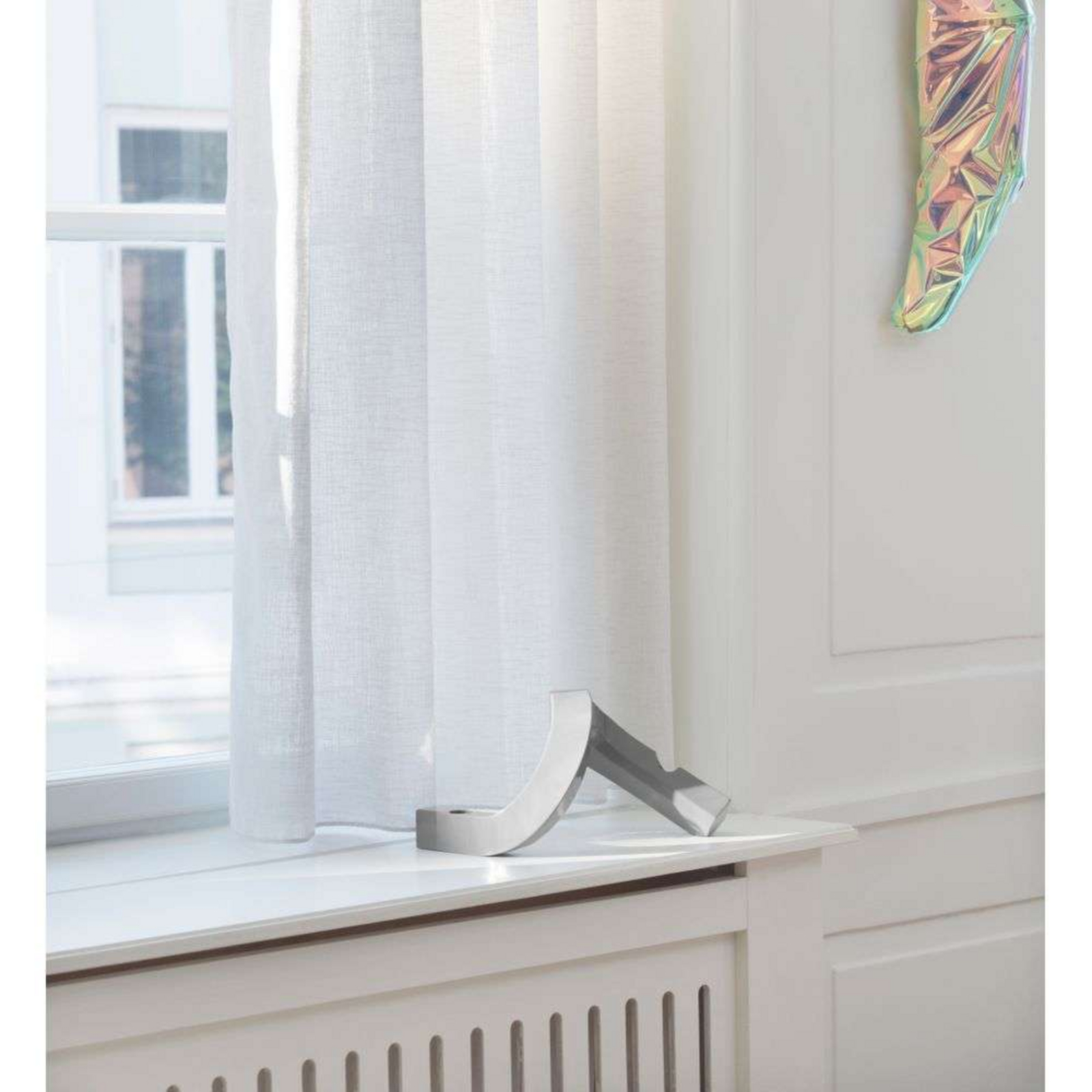 Crooked Držiak na Sviečku Two Varm Grey - Normann Copenhagen
