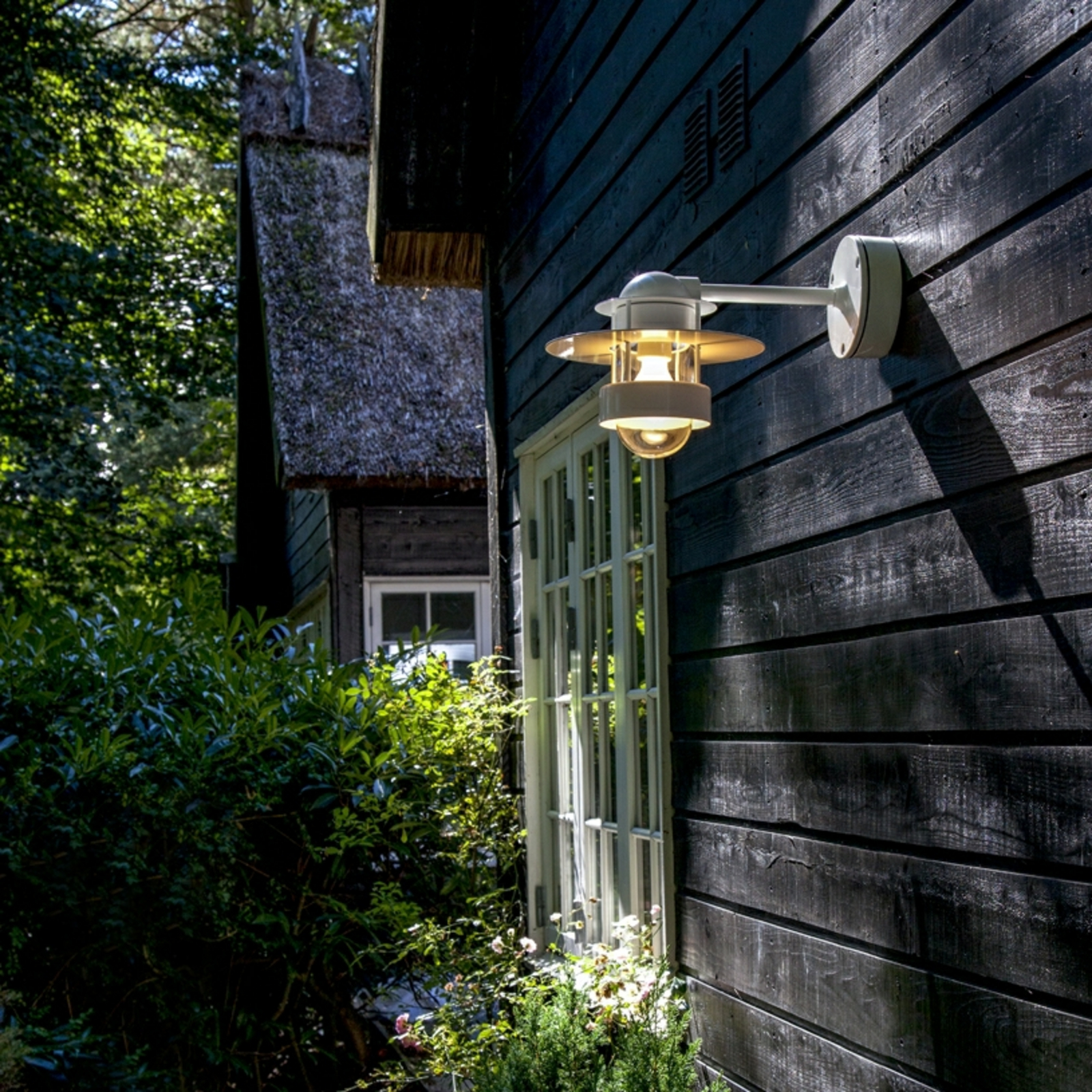 Albertslund Wandlamp Grijs Kort E27 - Louis Poulsen