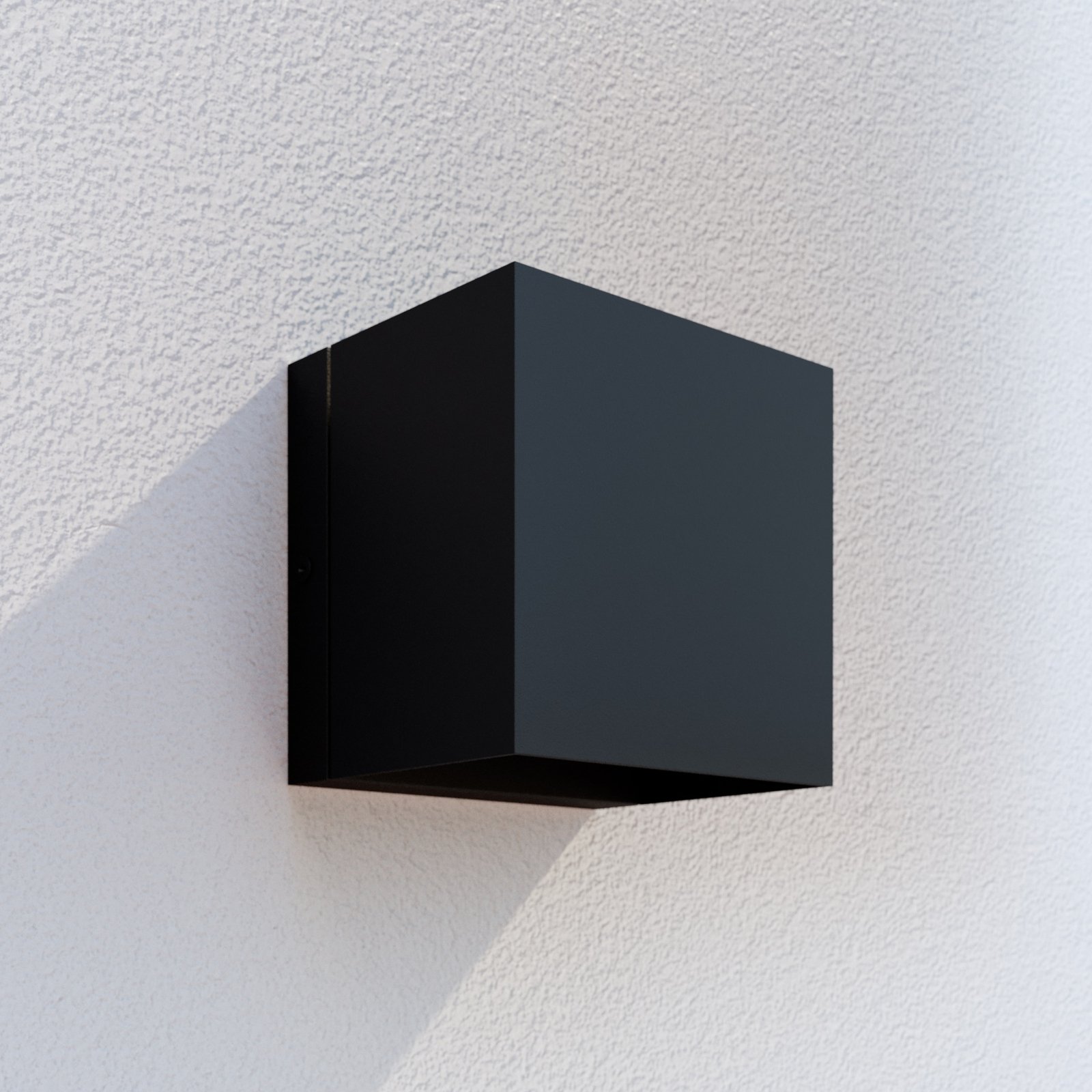 Lindby udendørs LED-væglampe Glyn, sort, metal, 12 cm, IP44