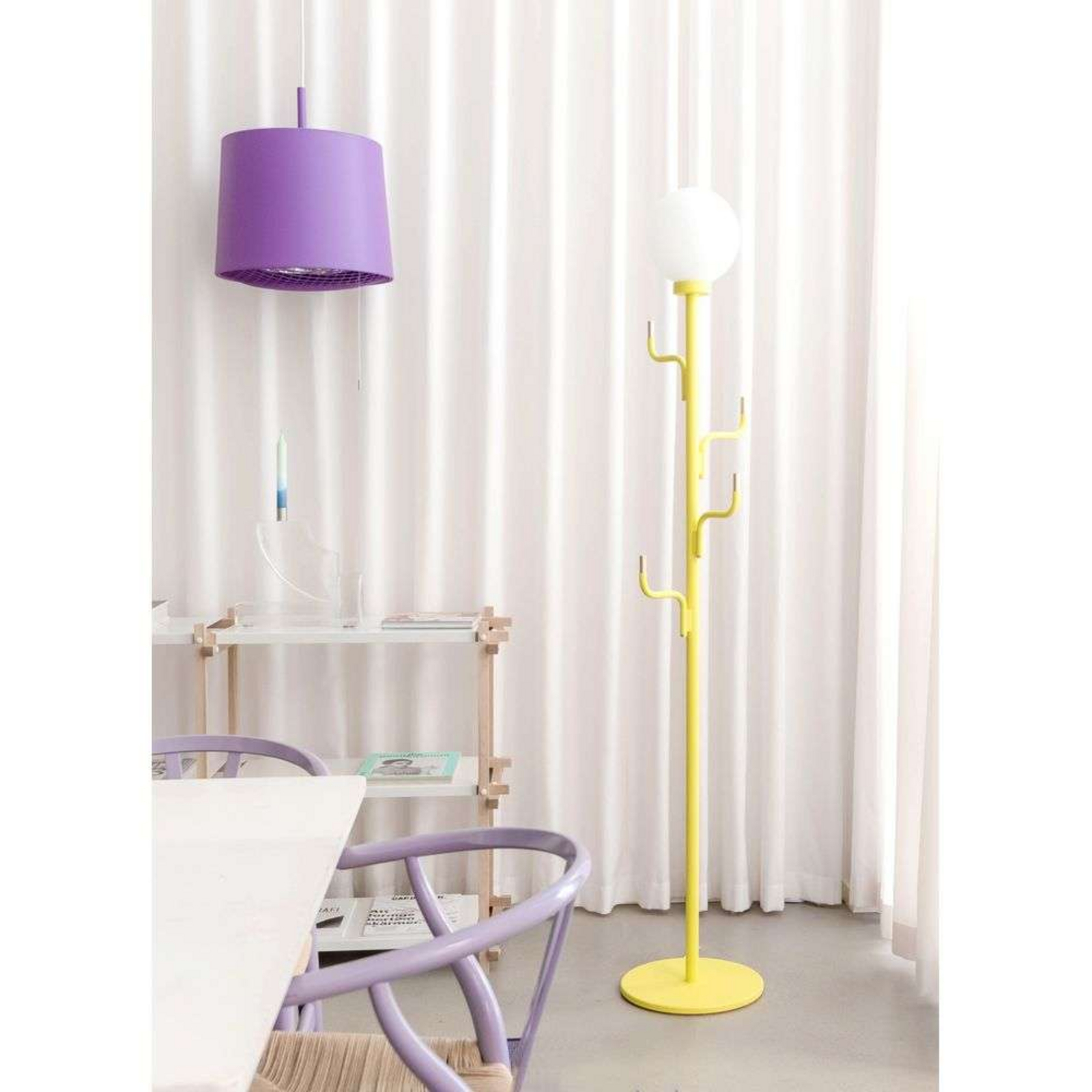 Big Darling Candeeiro de Pé Sunshine Yellow - Swedish Ninja