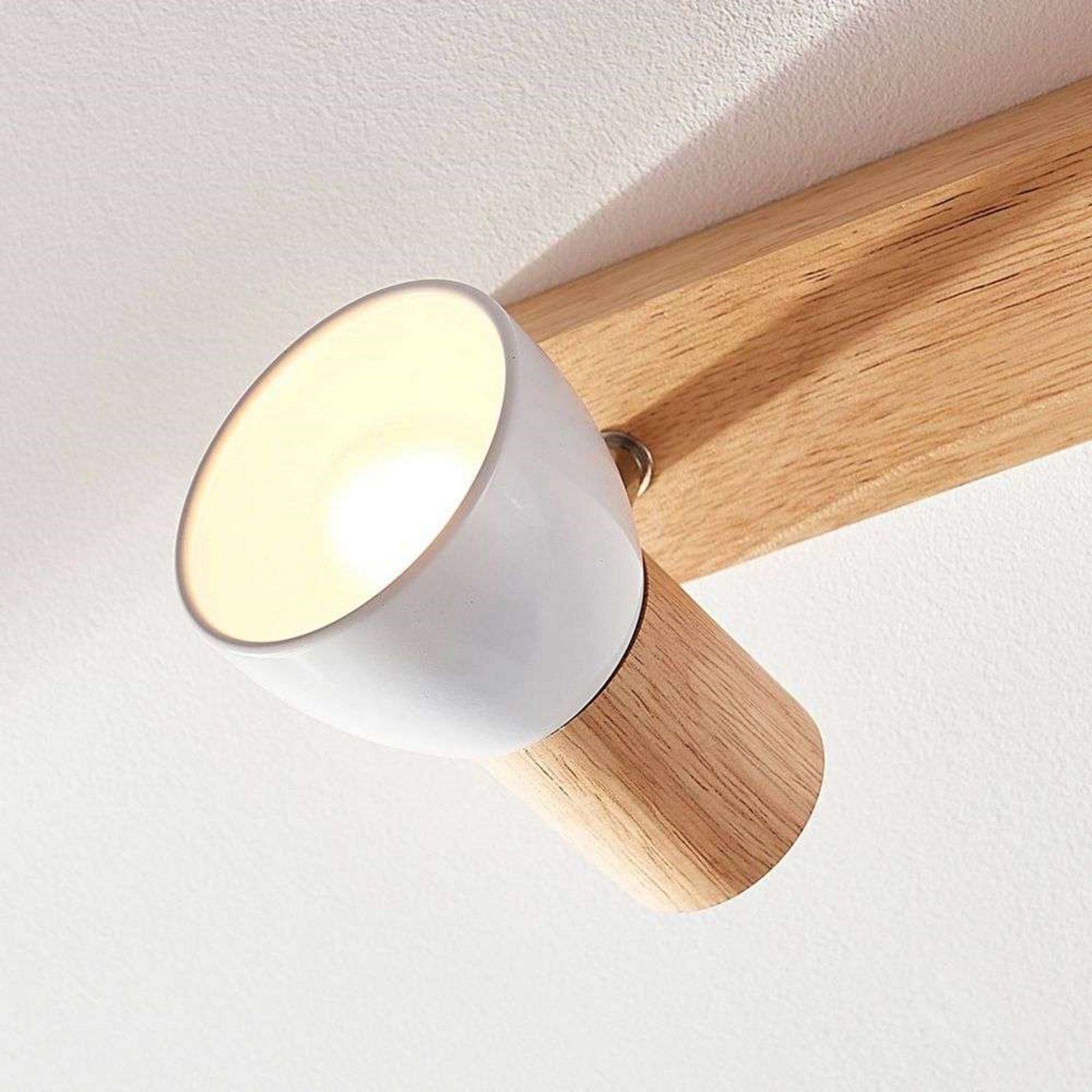 Thorin 4 Kattovalaisin Wood/White - Lindby