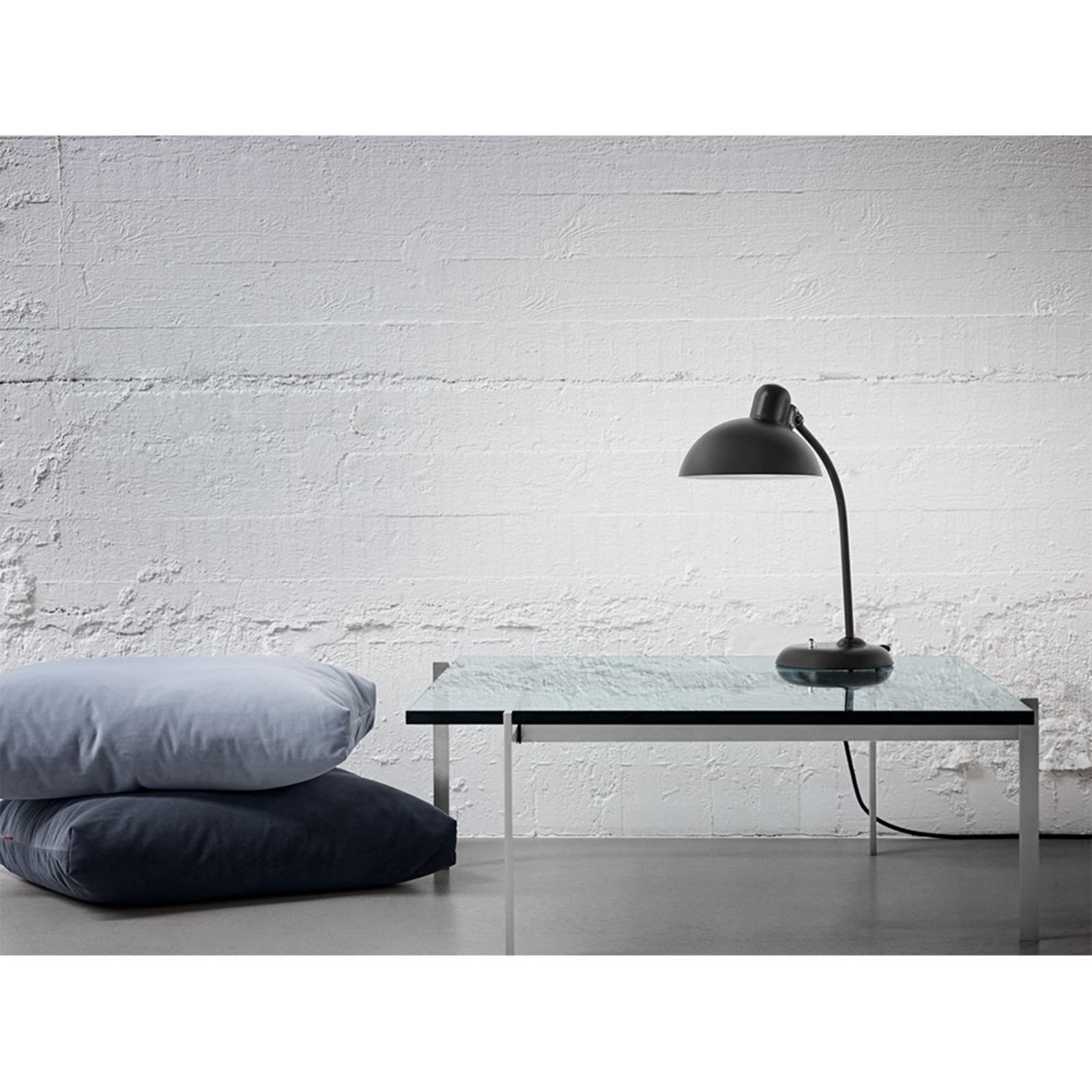 KAISER idell™ 6556-T Candeeiro de Mesa Mate Preto - Fritz Hansen