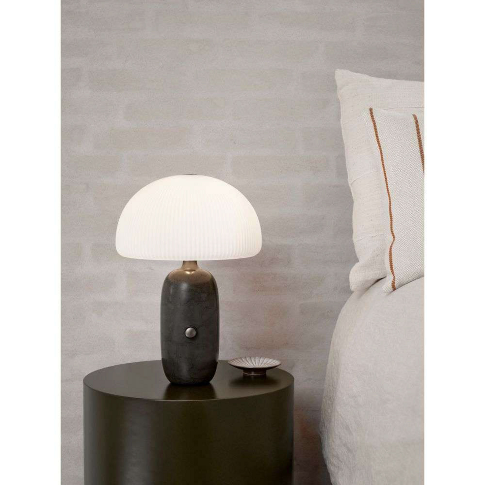 Vipp591 Sculpture Bordlampe Grey - Vipp