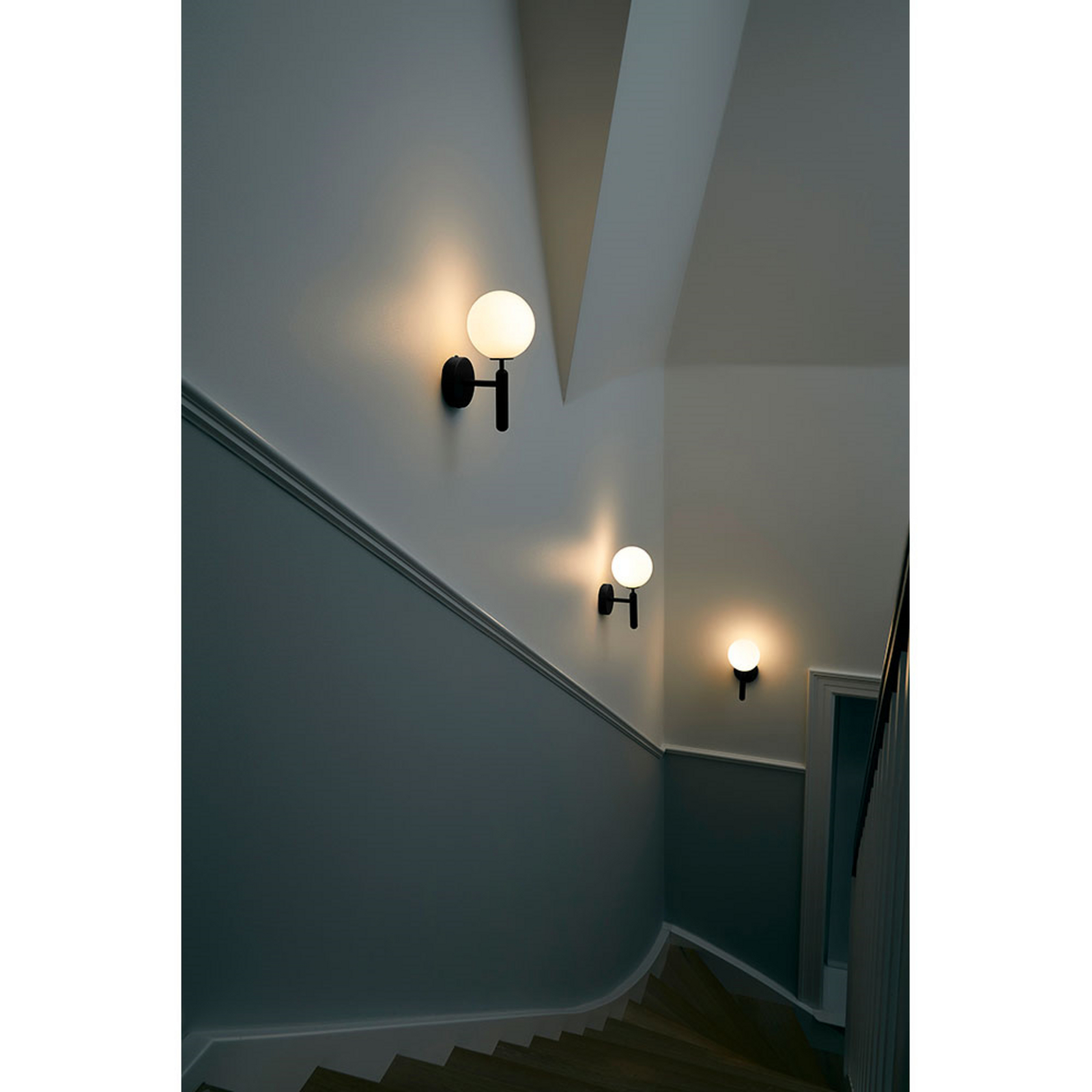 Miira Applique Murale Gris Roche/Blanc Opale - Nuura