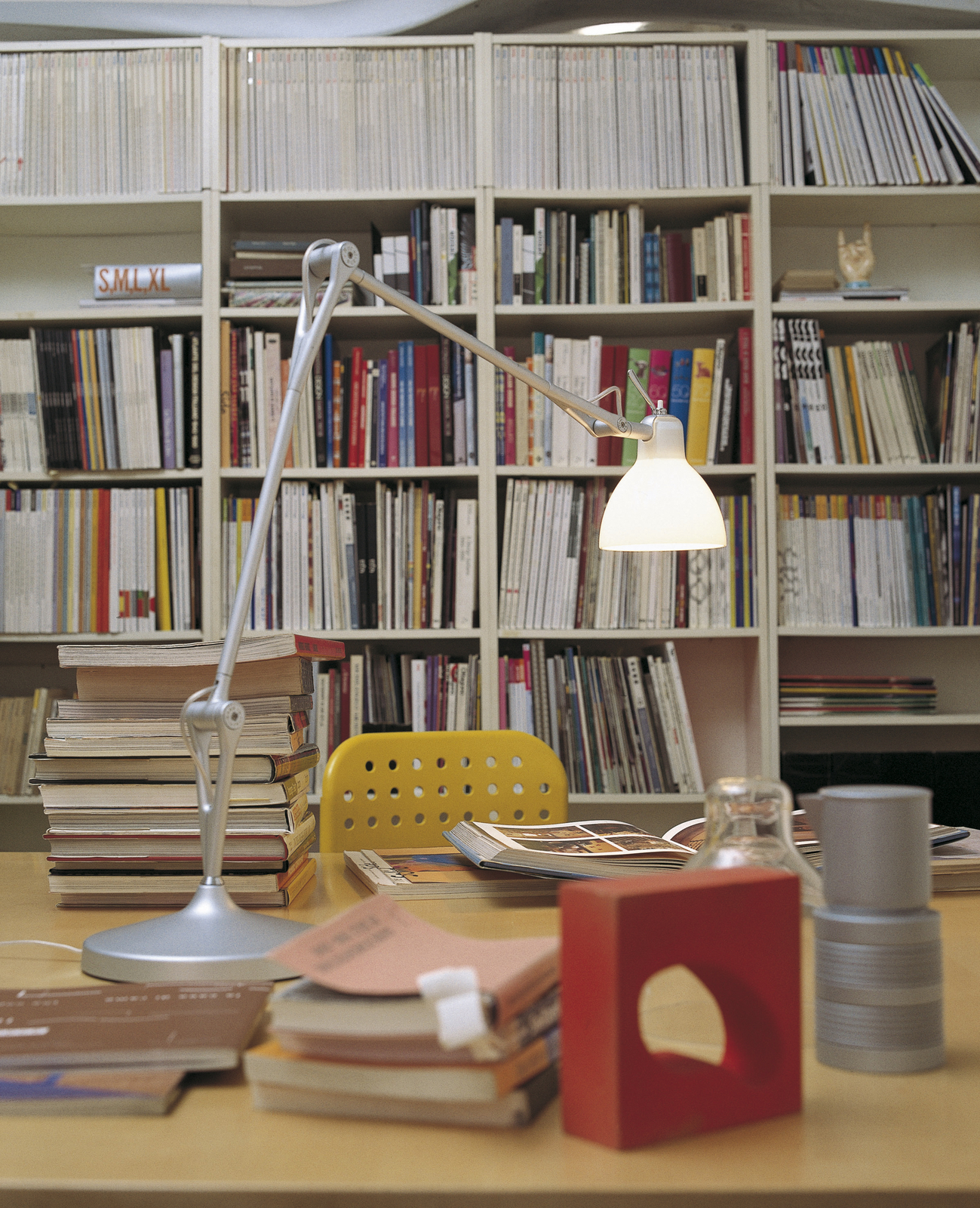 Luxy T2 Stolová Lampa Aluminium s Matte White - Rotaliana