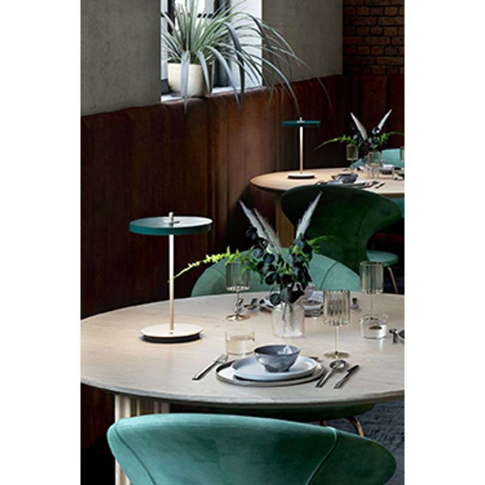 Asteria Move Portátil Candeeiro de Mesa V2 Forest Green - UMAGE