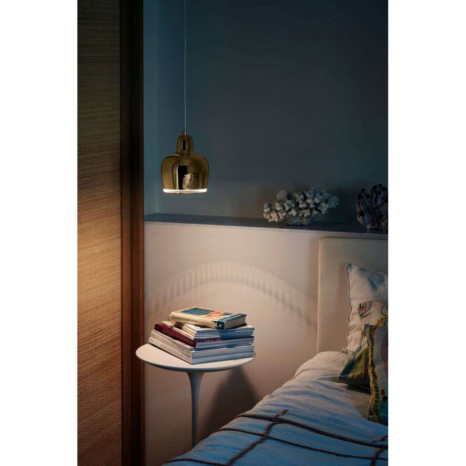 A330S Golden Bell Pendel Brass/White - Artek