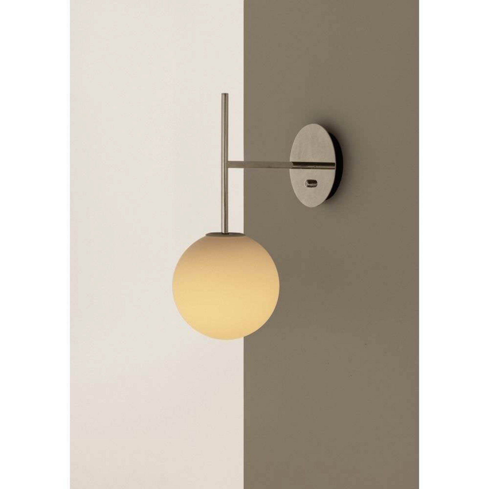 TR Bulb Suspended Vegglampe Polished Steel - Audo Copenhagen