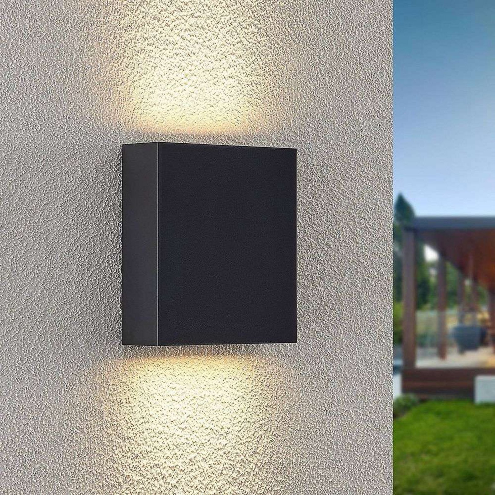 Ugar LED Applique Murale d'Extérieur H14 Dark Grey - Lindby