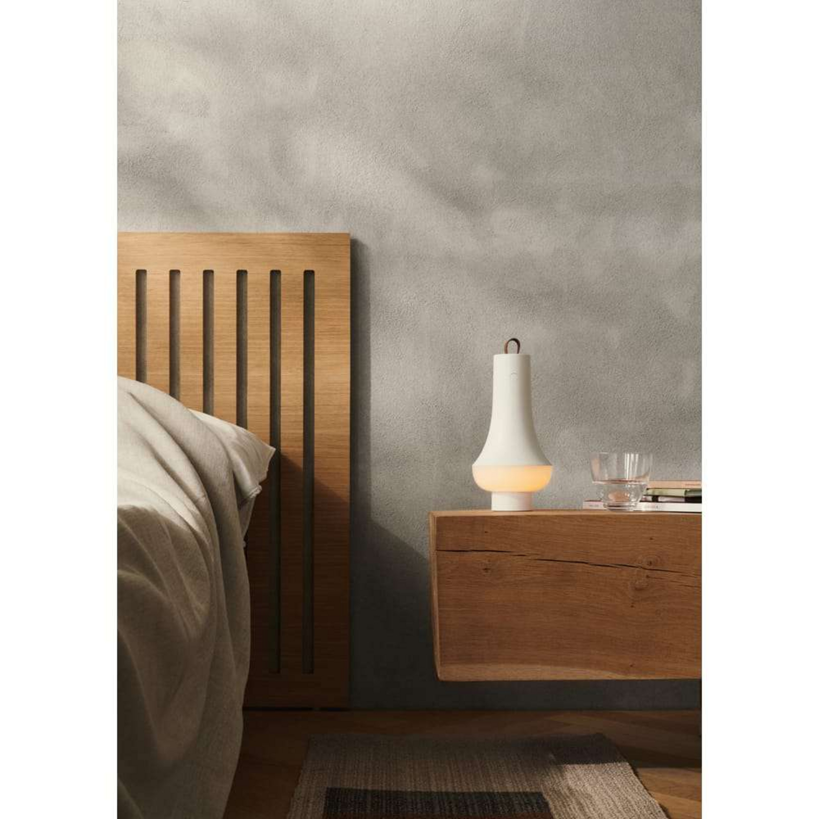 Tomoshi Portable Bordlampe Hvit - Louis Poulsen