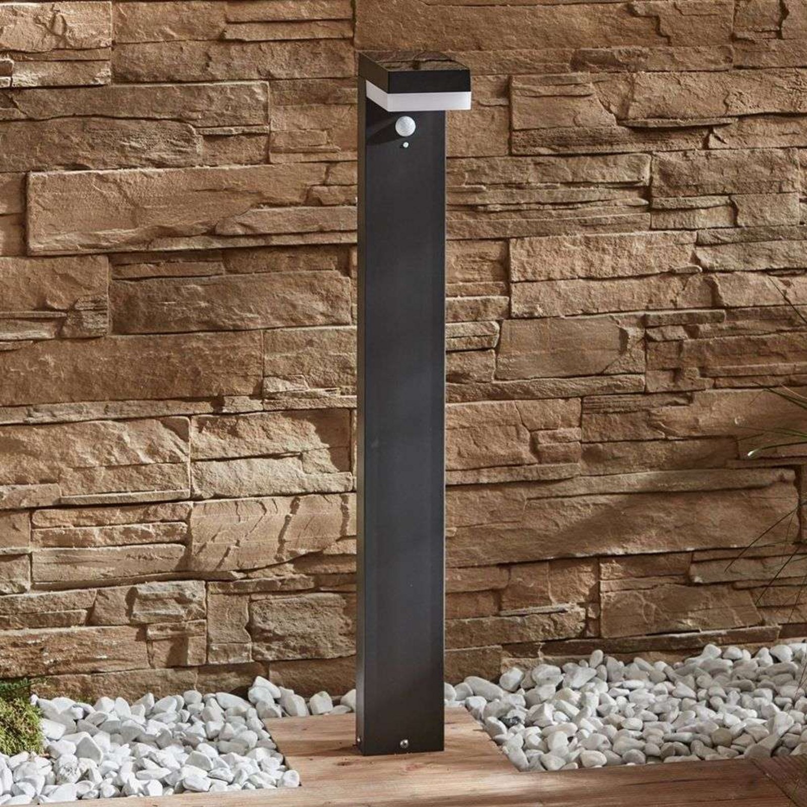 Chioma LED Solar Cell Tuinlamp W/Sensor Dark Grey - Lindby