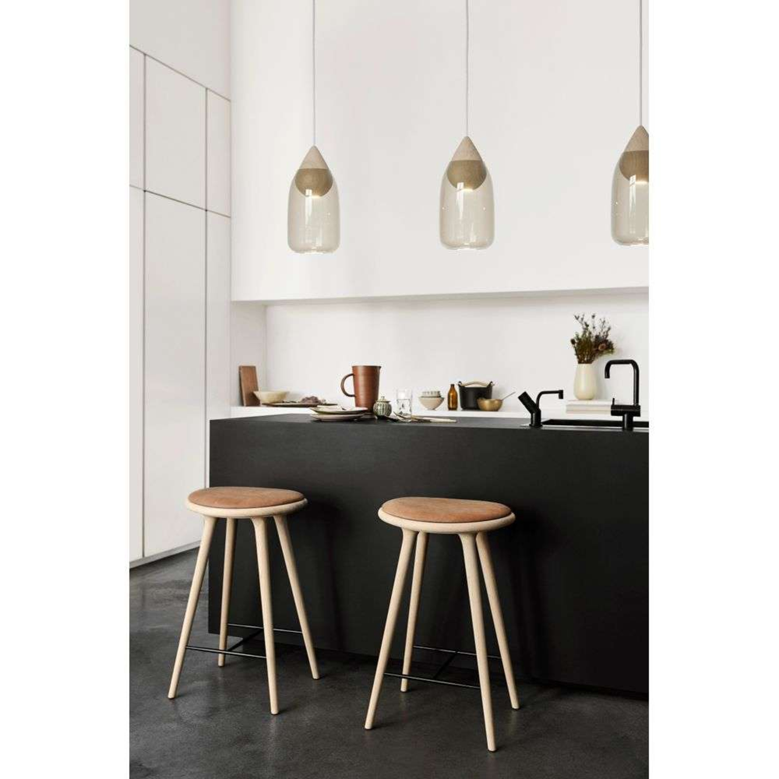 Liuku Pendant Ball Black/Transparent - Mater