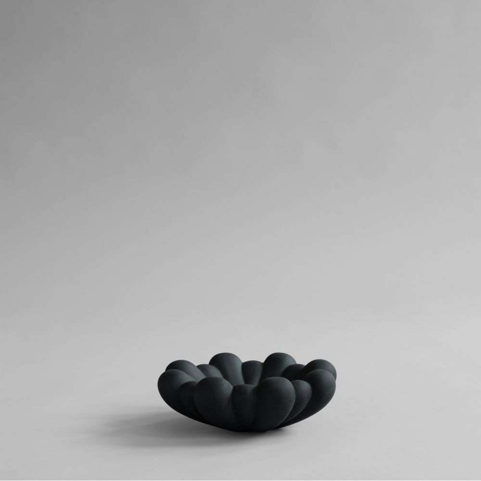 Bloom Tray/Dish Medio Black - 101 Copenhagen
